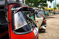 tuk-tuk