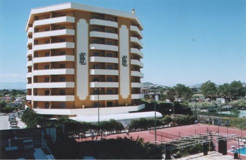 Erotel Residence,Riviera Adriatica ... direttamente sul mare