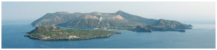 l'Isola di Vulcano vista dall'osservatorio di Lipari