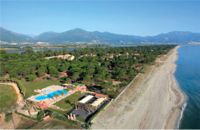 Borgo,spiaggia vicino Borgo