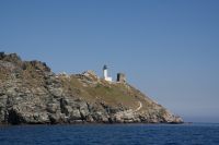 Isola con Faro di fronte a Macinaggio