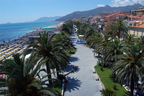 Loano,lungomare