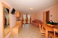 Residence Raggio di Luce,Appartamento Red Hybiscus soggiorno