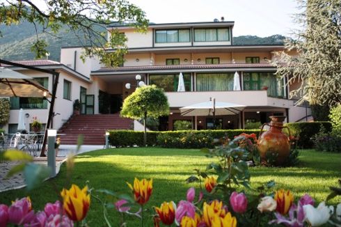 Guesia Village Hotel, Foligno Loc. Ponte Santa Lucia