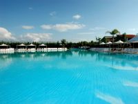 Minerva Club Resort,piscina