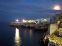 Polignano a Mare by night