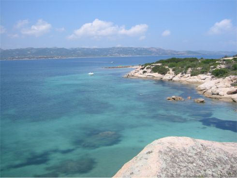 Baia Sardinia, il mare cristallino della Costa Smeralda